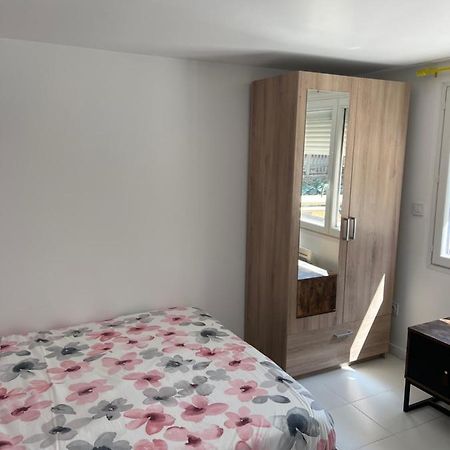 Manaslu Home Palaiseau Esterno foto
